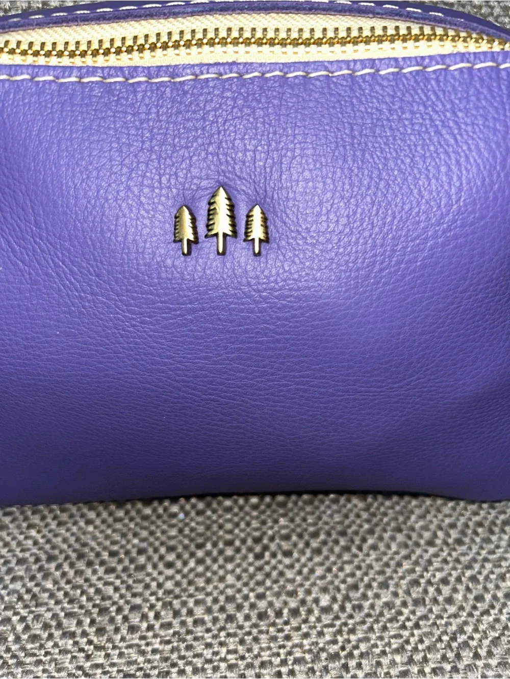 Portland Leather Scarlett Sling Bag- Morning Glory - Picture 4 of 6